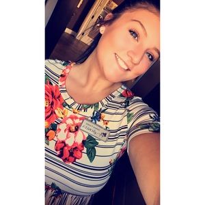 Meet your Posher, Delanie